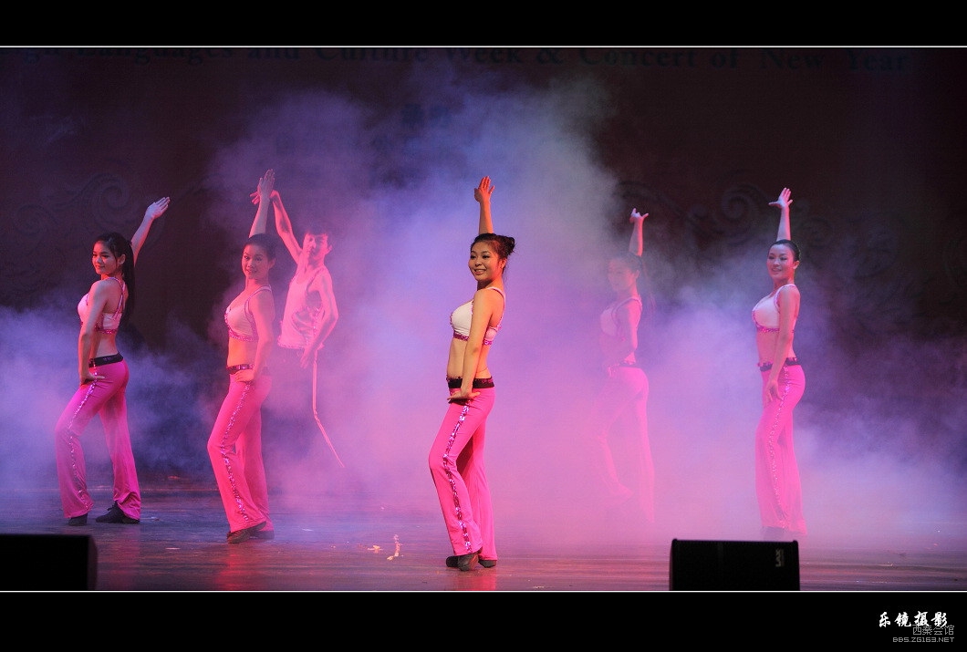 <em>四川理工学院</em>新年音乐会<em>美女</em>有点多(12p)-西秦