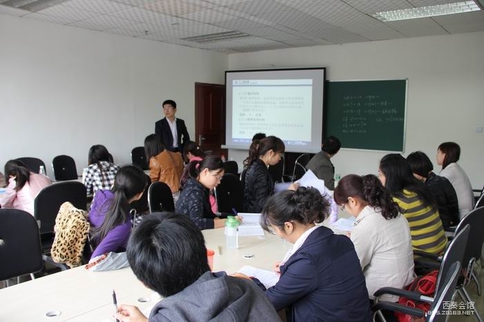 2012上半年四川公务员考试面试培训班