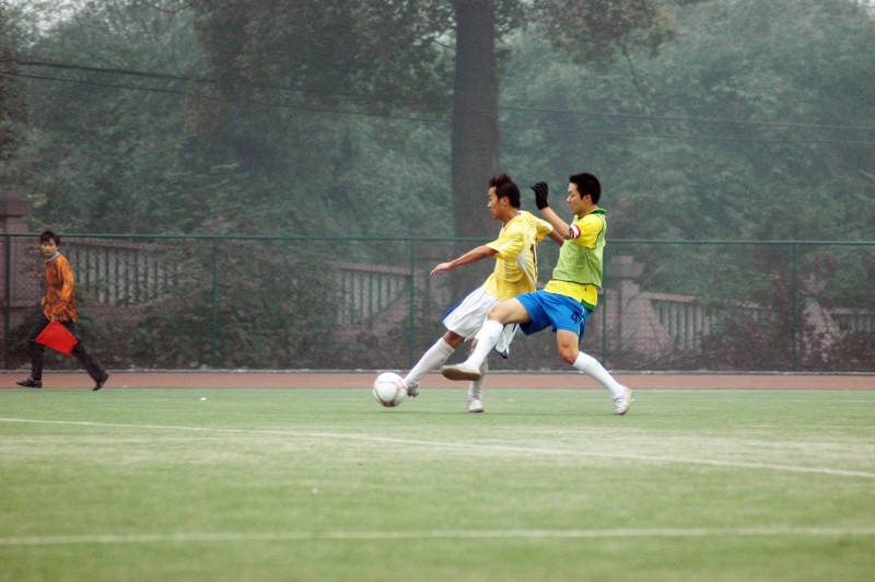 1月19、20日锐克·阿郎饼市杯足球赛比赛精