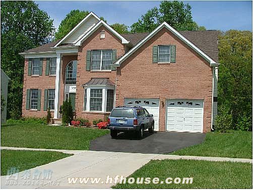 我靠!中美房价比较 美国装修好的带花园车库游