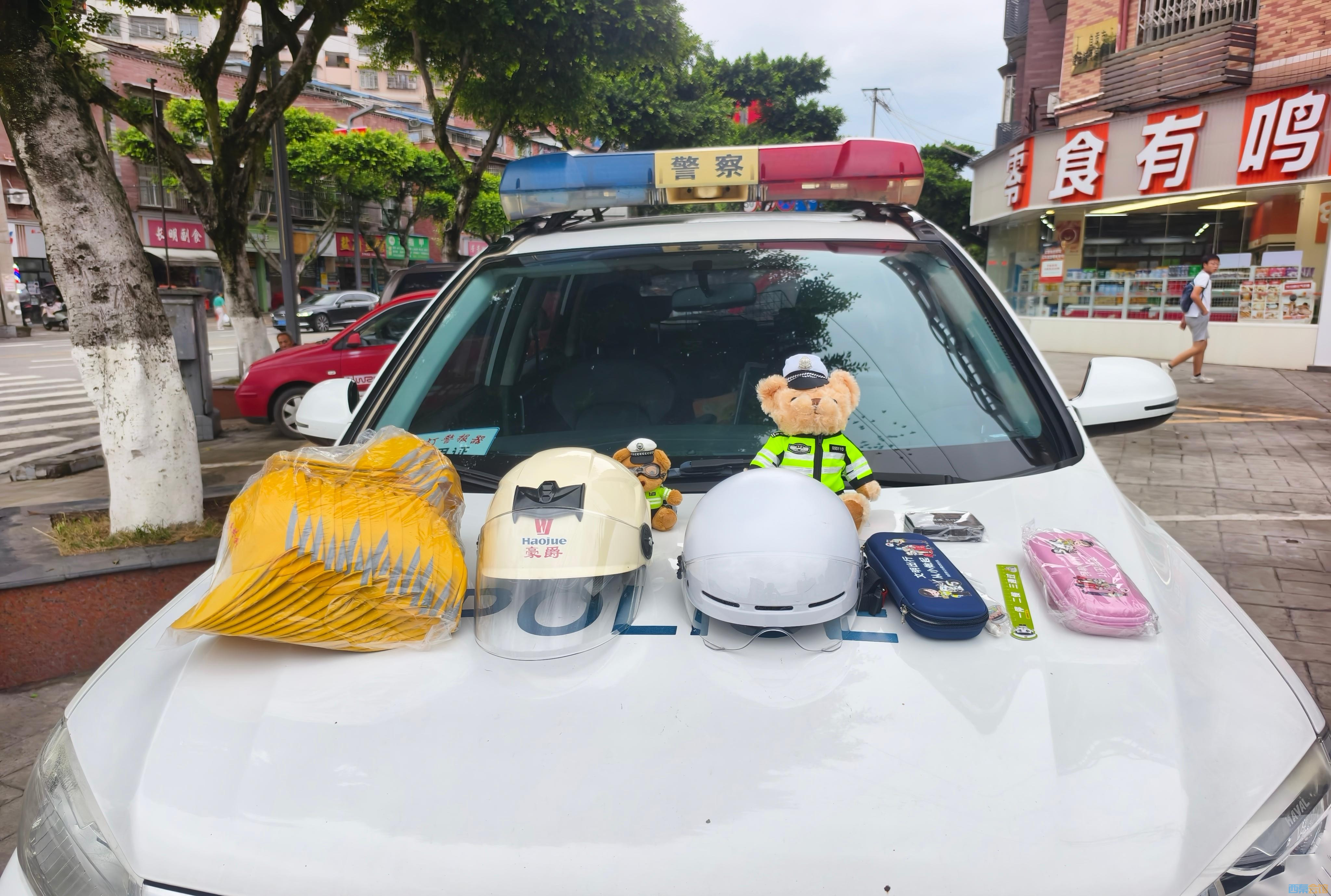 35db65fd347144bb9da128e4af0f6408.jpg