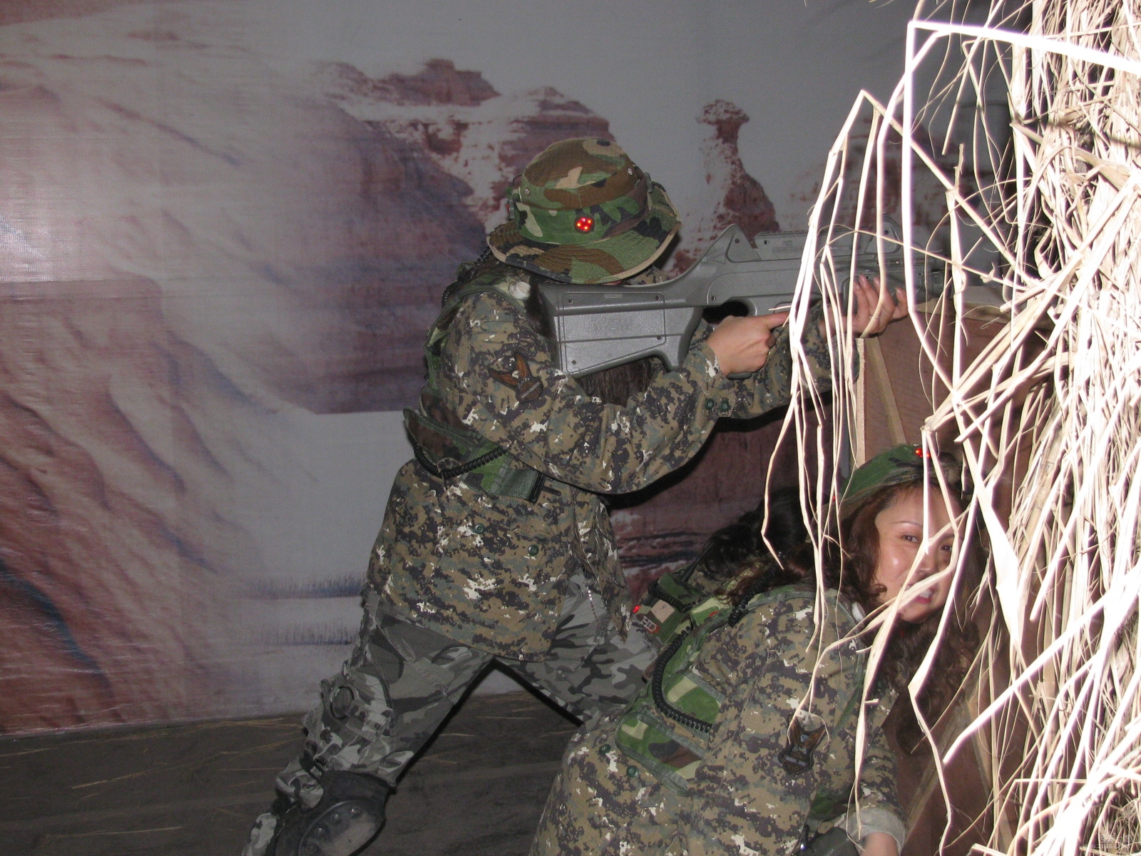 盐都走客群(群号167173329)真人cs活动照片集锦