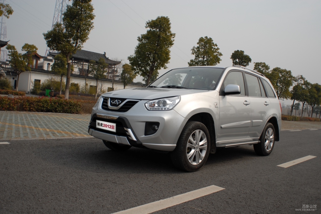 2012年suv首款新车 瑞虎2012款搅动车市