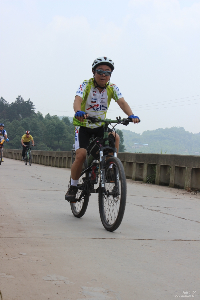 1223_467463_2809c7b89e799d4.jpg