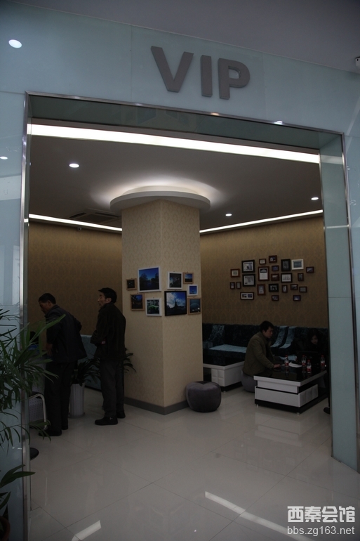 1008_605073_bdef198e46f54a2.jpg