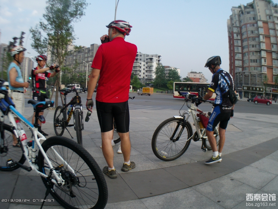 1223_396914_f93939d4fb7d857.jpg