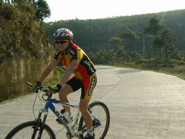 20080924_0252b23bd61077090672fynm0q6gGLWj.jpg