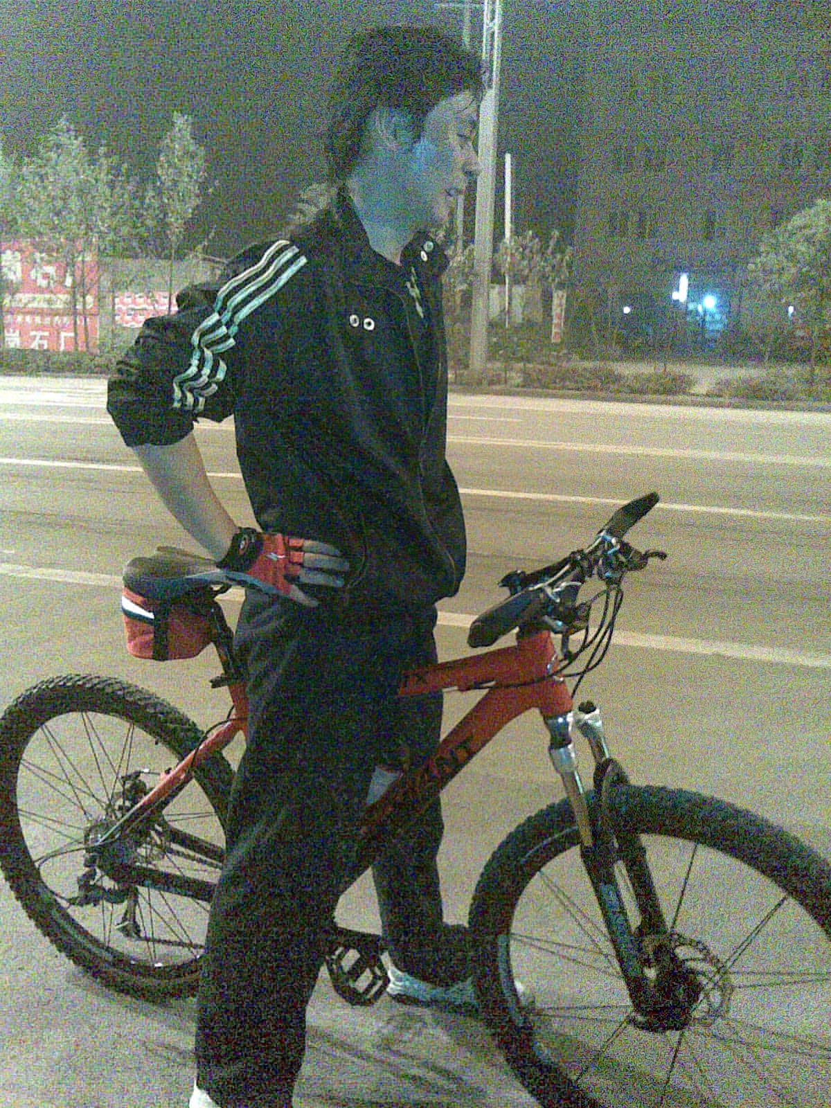 20081022_765e1695cae71f27b152rqkjXDrR74en.jpg