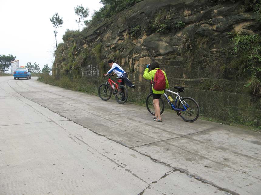 20081026_585bad1999092129539a1zeSf39LrCFR.jpg