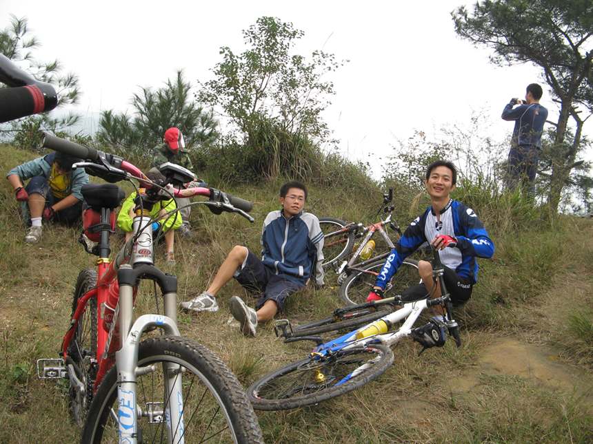 20081026_60a34905a25c499a69f9LeSI8KjjQtUE.jpg