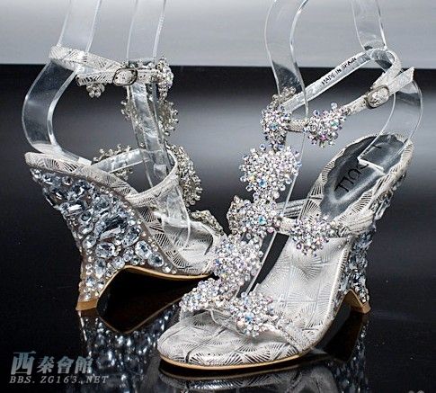 水晶鞋怎么画又漂亮 20100924_a82f38ffdfd2971252acch5MdWcrBX4t.jpg