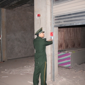 富顺消防大队开展在建工程消防产品专项整治